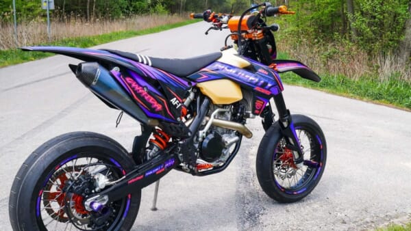 KTM EXC SX SXF XC SMR DIXER PARTS キャリパーブラケット｜AxxL