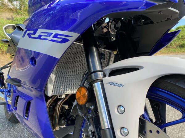 B-Pro サーキット走行のYZF-R25/R3へ アルミ大型ラジエター ｜AxxL