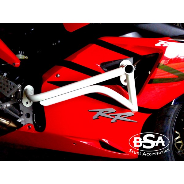 CBR929RR/954RR用 スライダー付レースアーマーで車体をガード｜AxxL