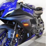 ウィンカーキット YZF-R6 '17-20 / R7 '21-22 ヤマハ R7 22- フロントウインカーキット ニューレイジサイクルズ