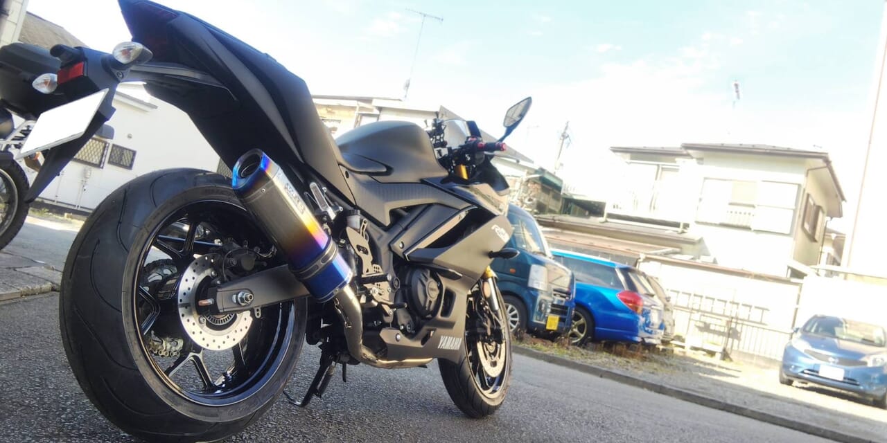 ただおそらくですが一般的にyzf-r25 ワイドホイール前後