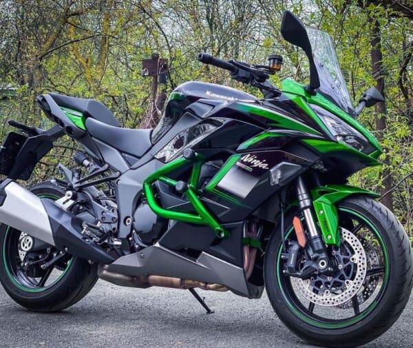 NINJA1000SX用 倒れても傷つかないスタントケージ｜AxxL