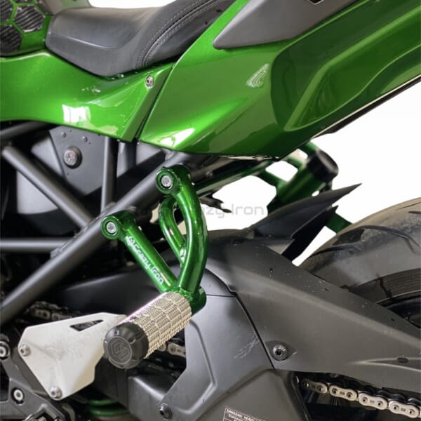 CRAZY IRON H2/H2R 倒れても傷がつかないサブケージ｜AxxL