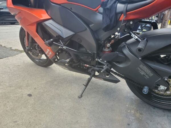 ZX10R (06-10) -車両をしっかり保護する レースアーマー｜AxxL