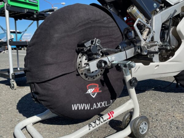 AxxL タイヤウォーマー　12インチ用 サーキットには必須 AXXL 12インチ 各色 タイヤウォーマー｜AxxL