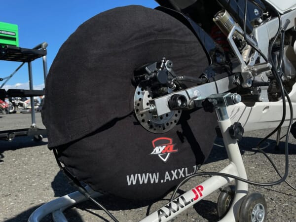 AxxL タイヤウォーマー　12インチ用 サーキットには必須 AXXL 12インチ 各色 タイヤウォーマー｜AxxL