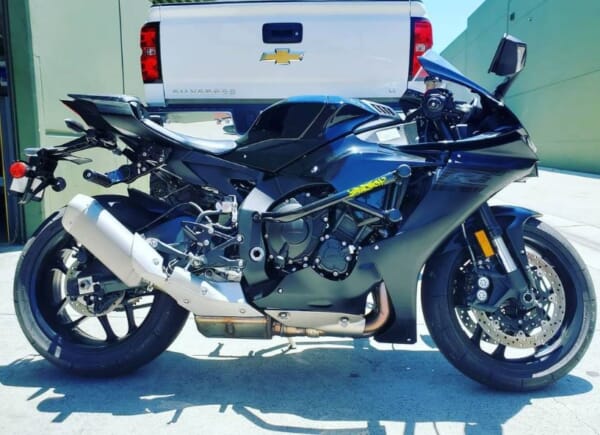 500px-Yamaha_YZF-