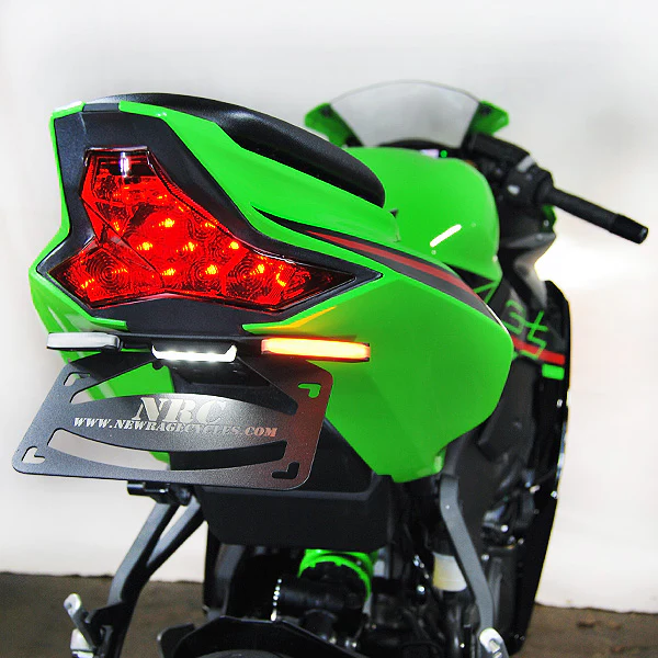 NRC製 ZX-4R 用ウインカー付属フェンダーレス|AxxL NRC製 ZX-4R 用ウインカー付属フェンダーレス|AxxL