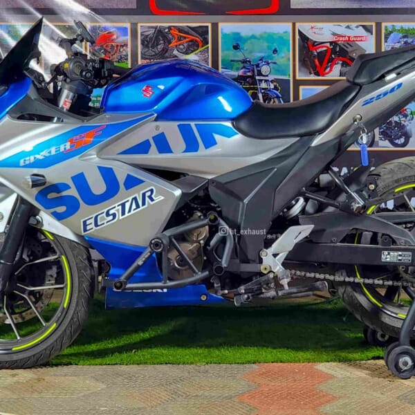 GIXXER GSX250R スライダー付 エンジンガード｜AxxL
