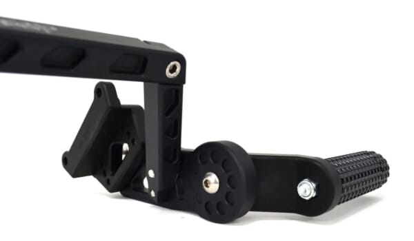 ZX-6R (24-) 好きなポジションに設定できるアルミサブケージ｜AxxL