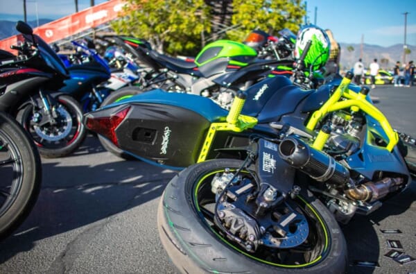 ZX-6R (24-) 好きなポジションに設定できるアルミサブケージ｜AxxL