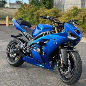 4 色オートバイレーシングクリップオンハンドルバー 50