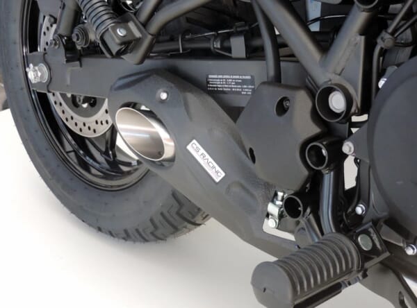 エリミネーター400にスタイリッシュなサイド出しマフラーでかっこよく