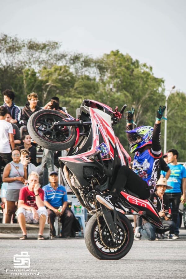 YZF-R25/MT25 スタントには必須 サブケージ｜AxxL
