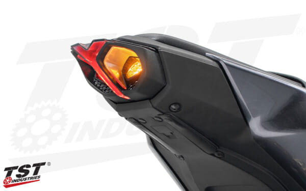 TST Industries MT09 (224-)ウィンカー内蔵LEDテールライト｜AxxL
