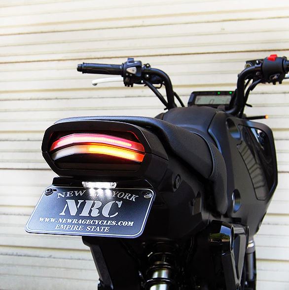 NRC製 グロム 用ウインカー内蔵フェンダーレス｜AxxL