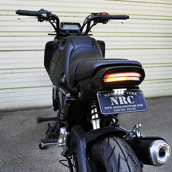 NRC製 グロム 用ウインカー内蔵フェンダーレス｜AxxL