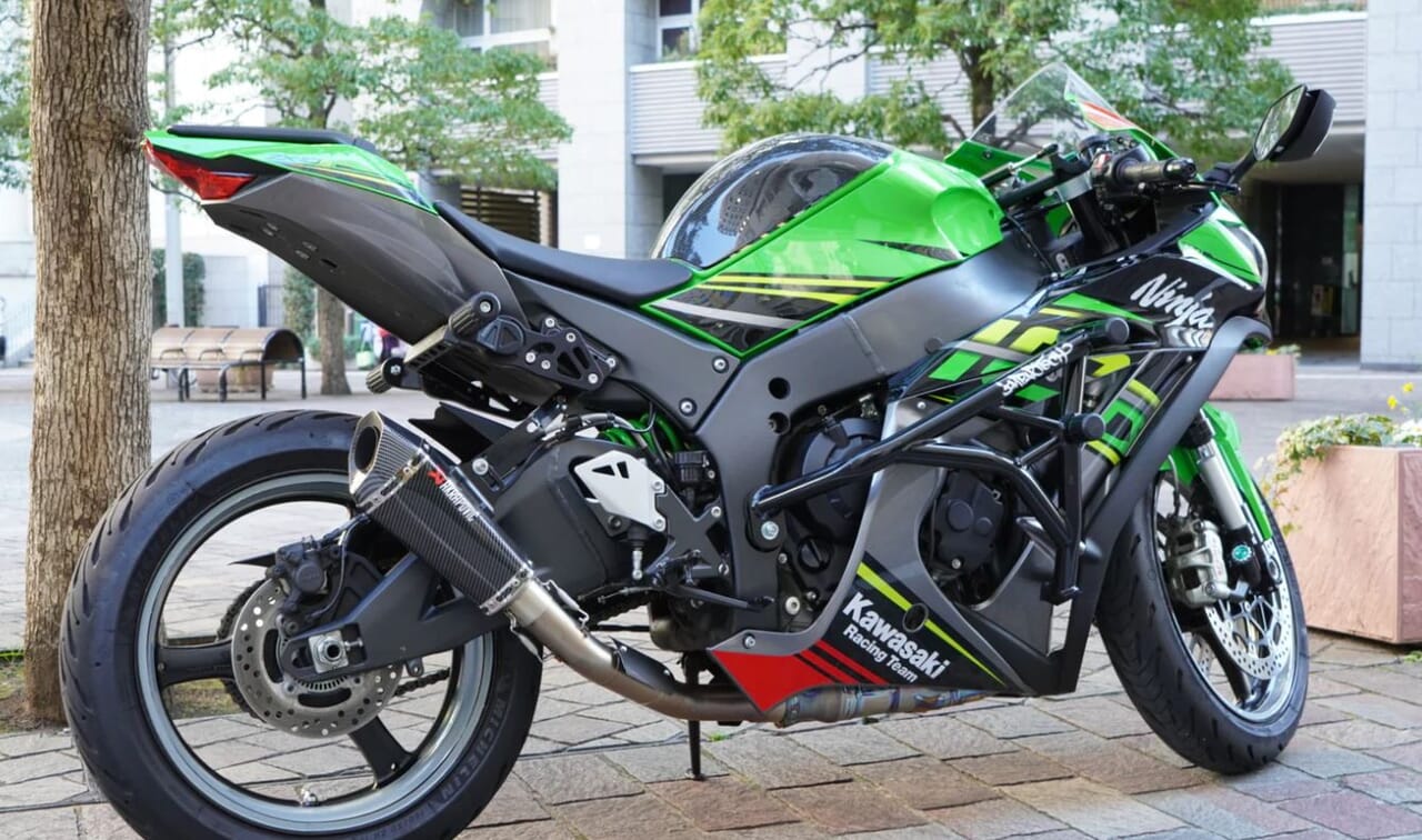 ☆新機能を追加改造した K.Garage Traditional ST ZX10R デザインが美しい IMPAKTECH製 スタントケージ｜AxxL