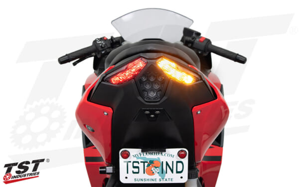 tasaさま専用 TST Industries NINJA500/Z500 ウィンカー内蔵LEDテールライト｜AxxL