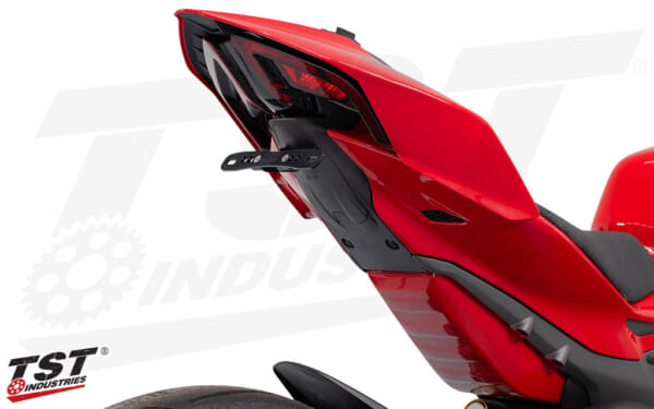 ナンバーの角度を自在に PANIGALE V2/V4 フェンダーレスキット｜AxxL