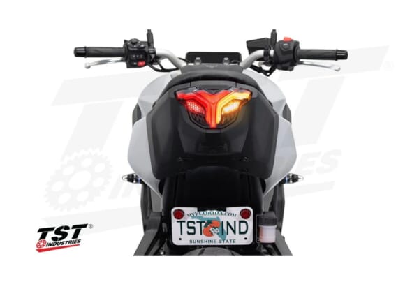 TST Industries MT07 (25-26)ウィンカー内蔵LEDテールライト｜AxxL